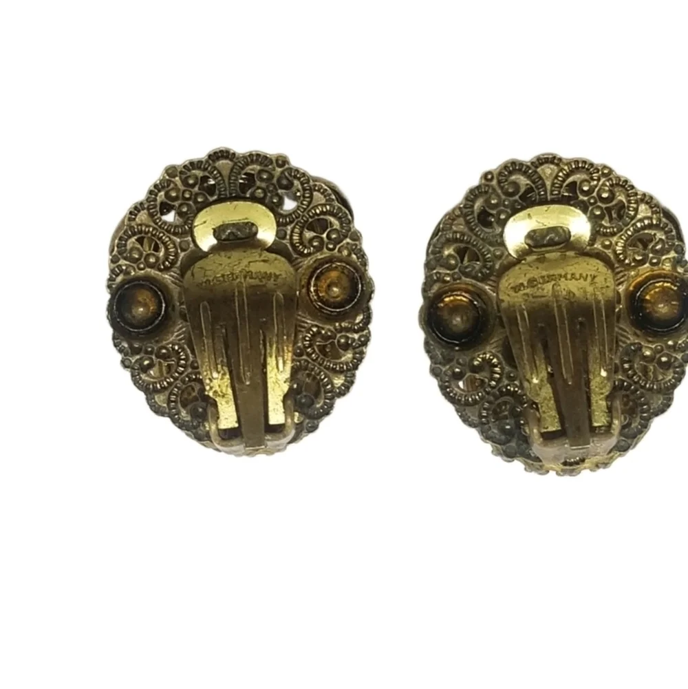 GORGEOUS 1950s WESTERN GERMANY GOLDTONE & LEMON POPHYRY GLASS CLIP ON EARRINGS
